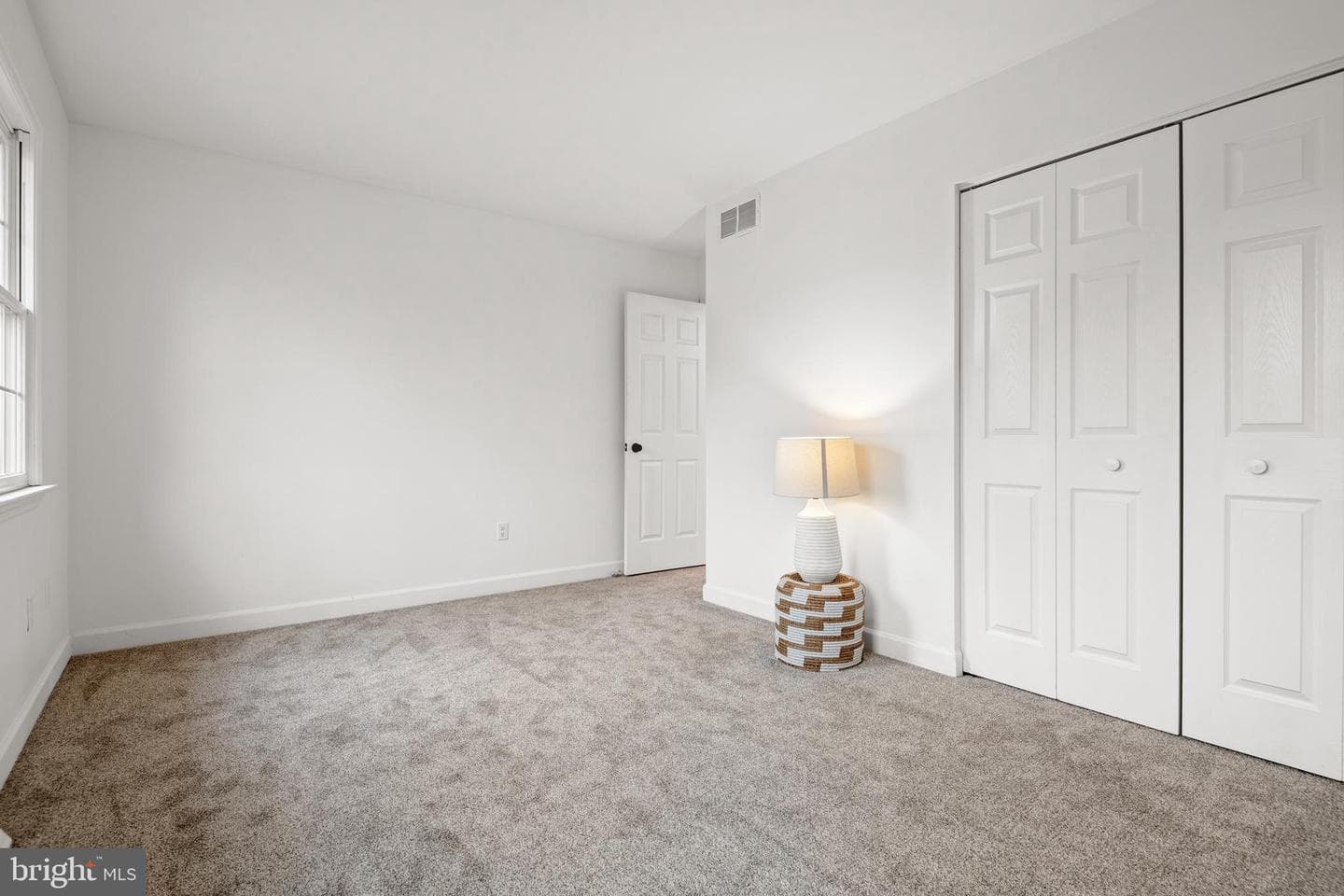 425 Coronet Drive photo 30