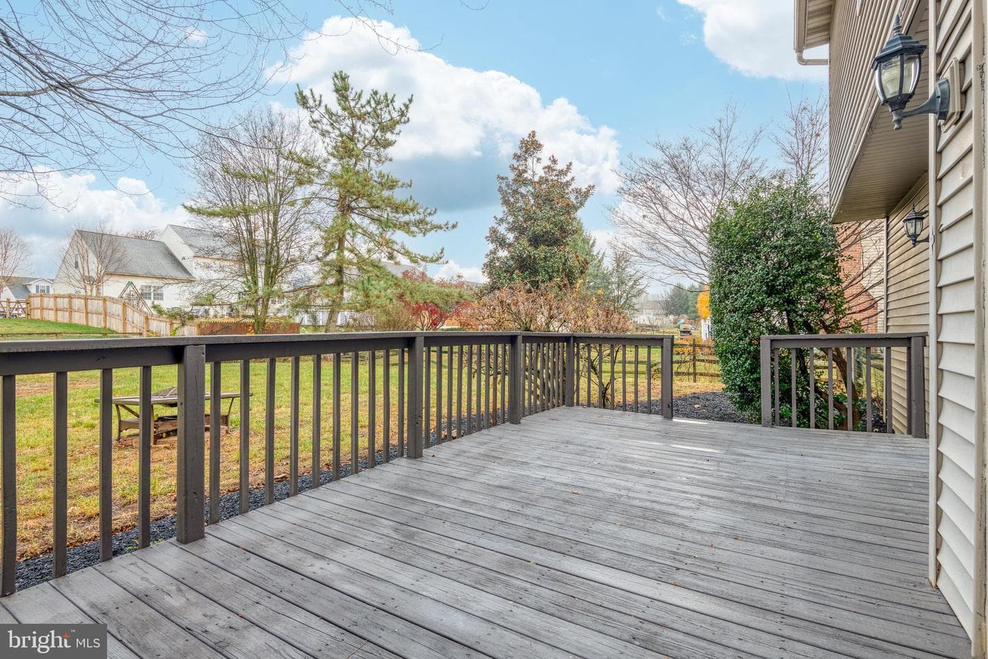 425 Coronet Drive photo 38