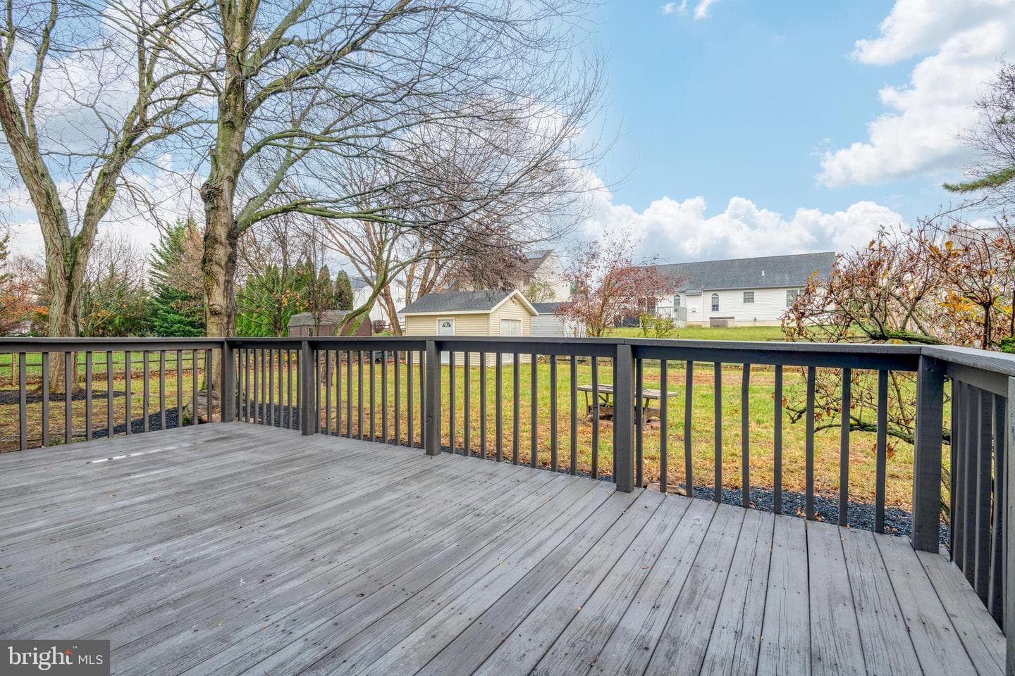 425 Coronet Drive photo 39