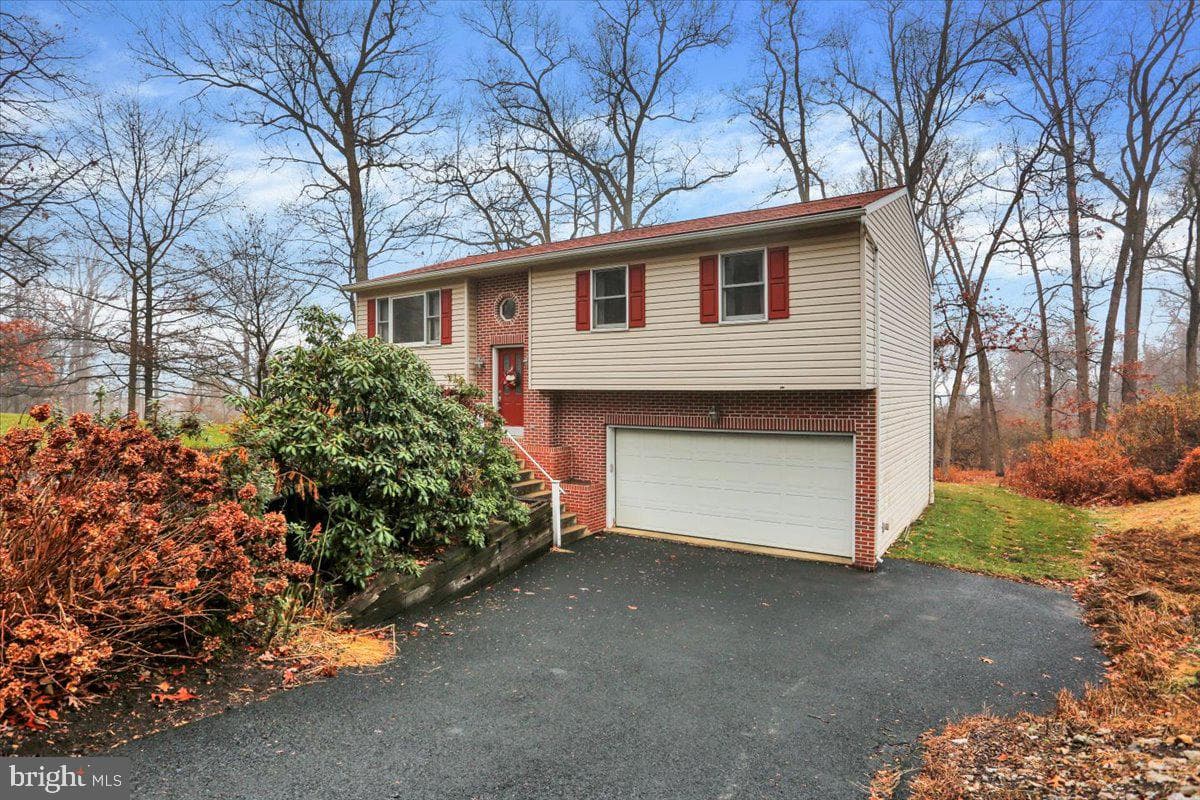 2121 Georgia Road photo 2