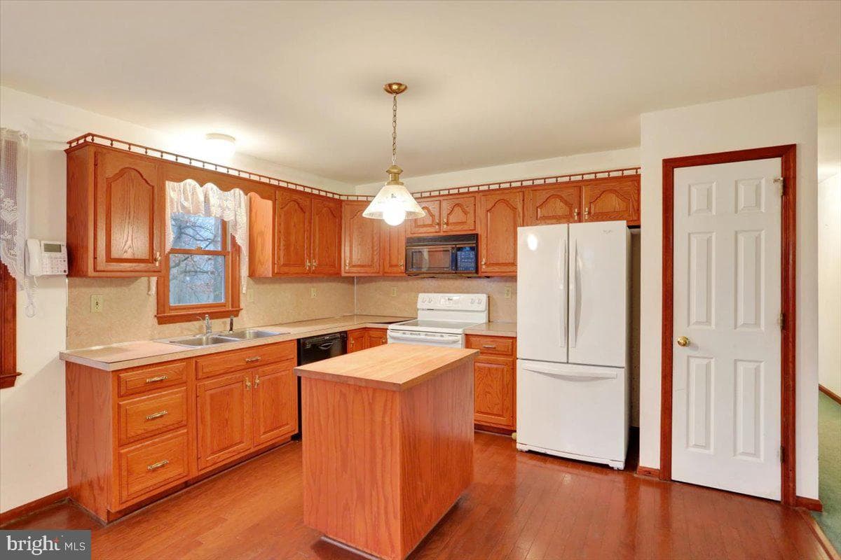 2121 Georgia Road photo 8