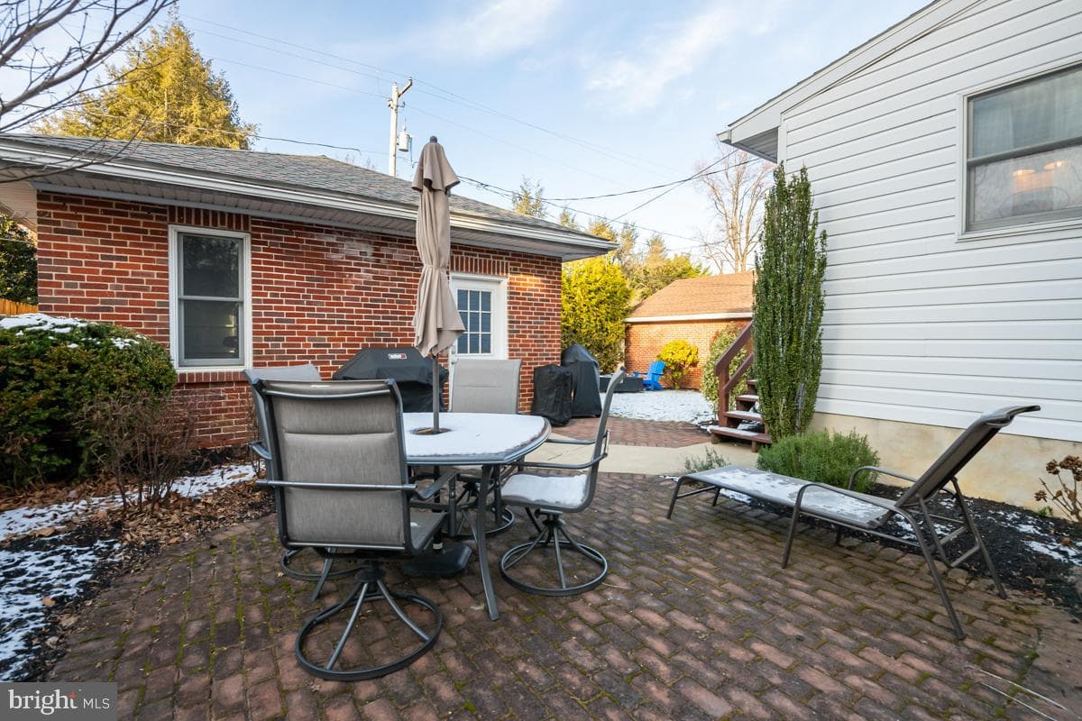 1233 Girard Avenue photo 31
