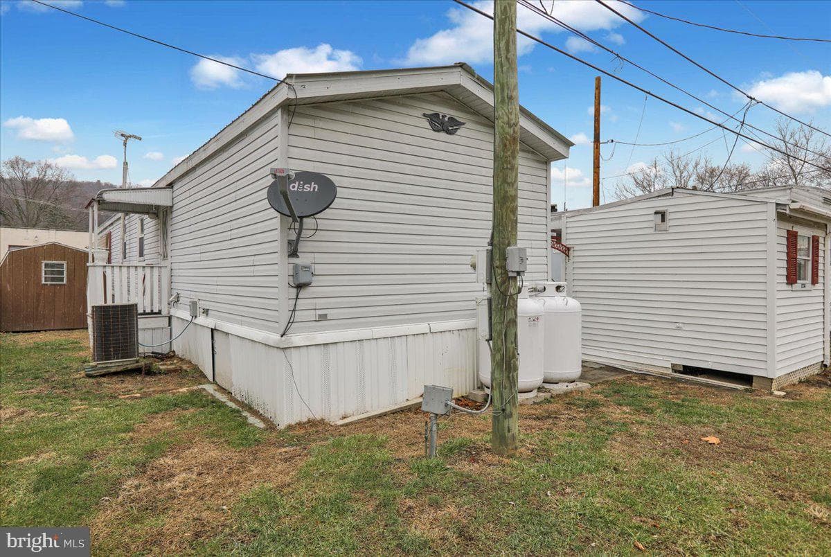 1234 Broadway Avenue photo 22