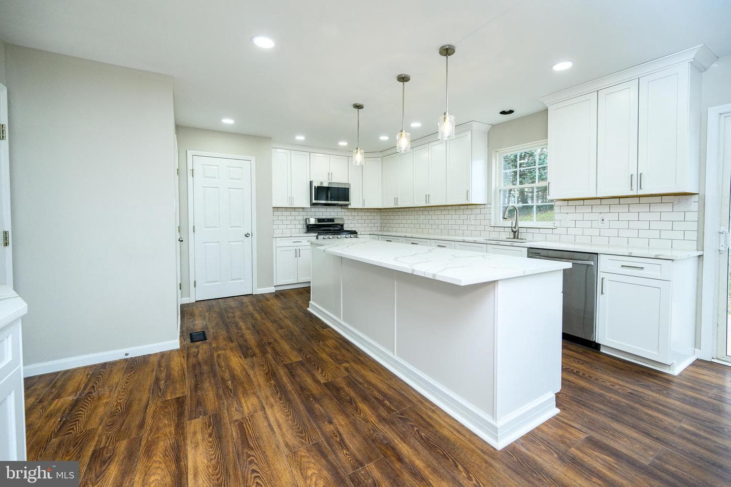 20 Lenape Drive photo 2