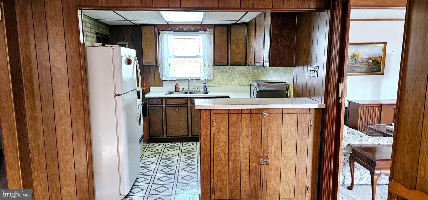 1515 Ridge Avenue photo 7