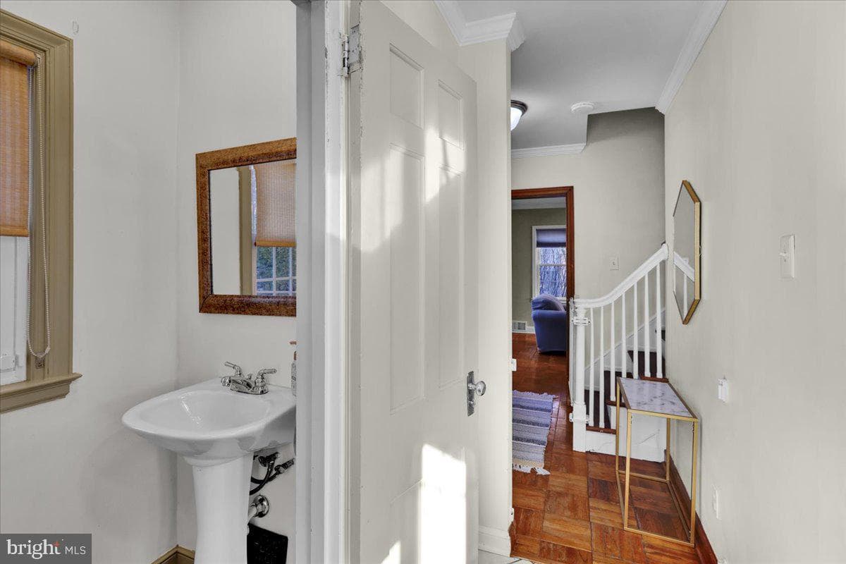 36 Wyomissing Hills Boulevard photo 20