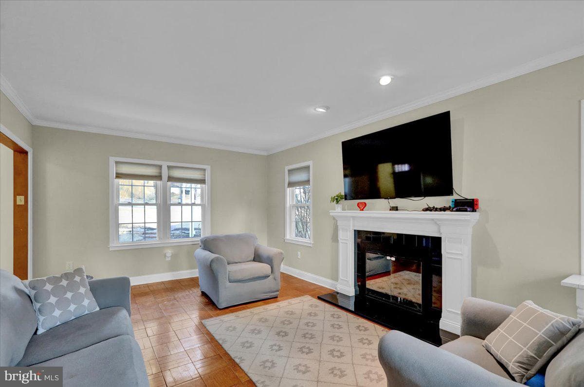 36 Wyomissing Hills Boulevard photo 22