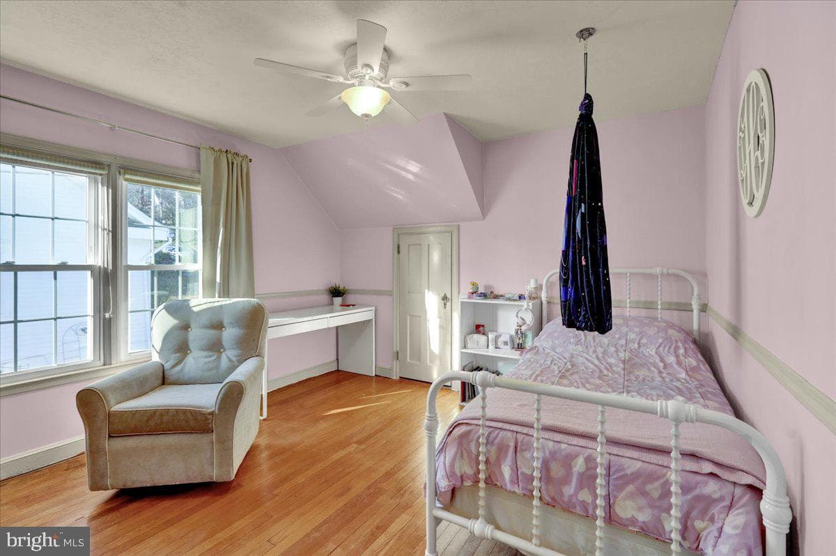 36 Wyomissing Hills Boulevard photo 32