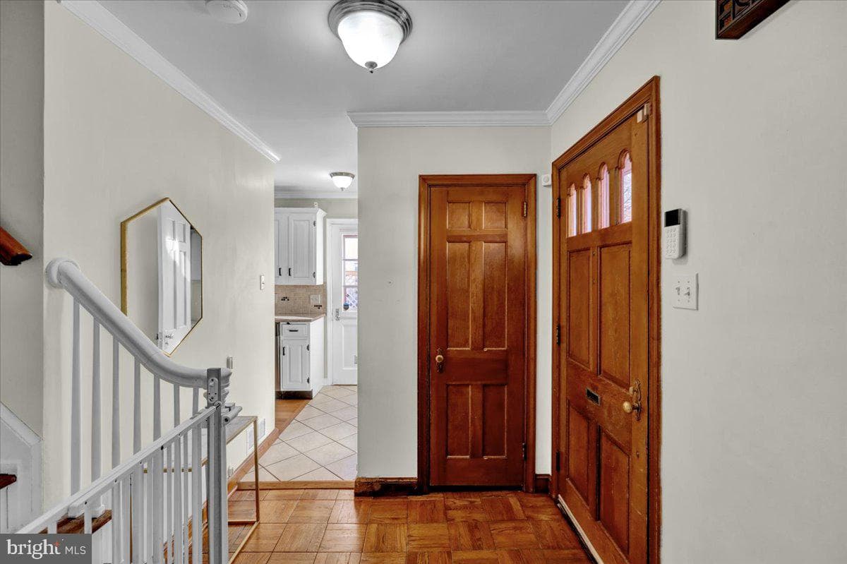 36 Wyomissing Hills Boulevard photo 9