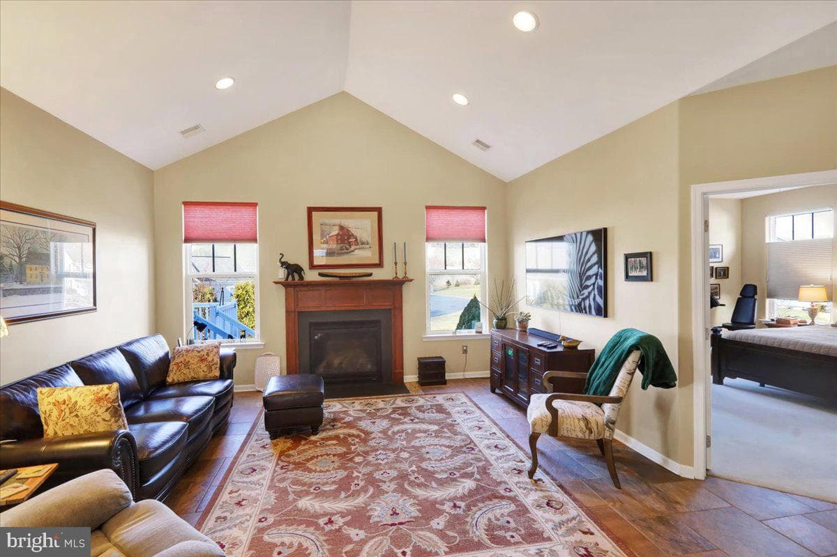 2 Cedarcrest Lane photo 15