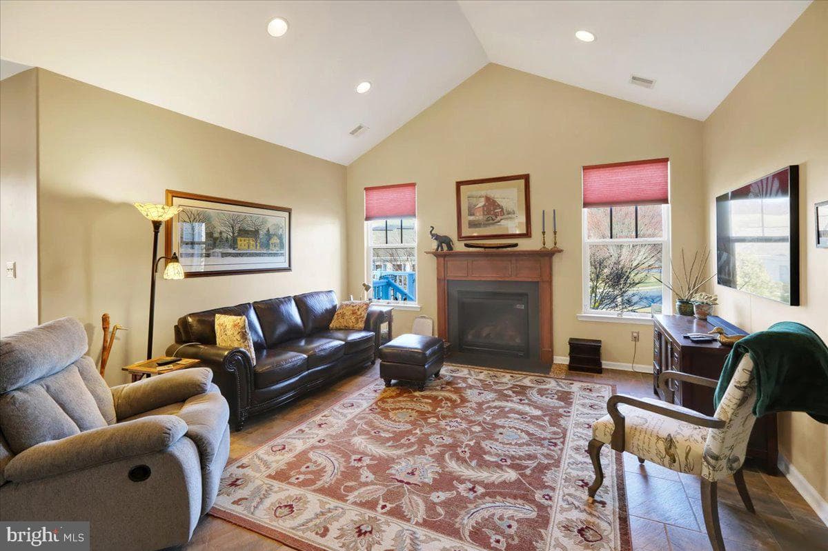 2 Cedarcrest Lane photo 16