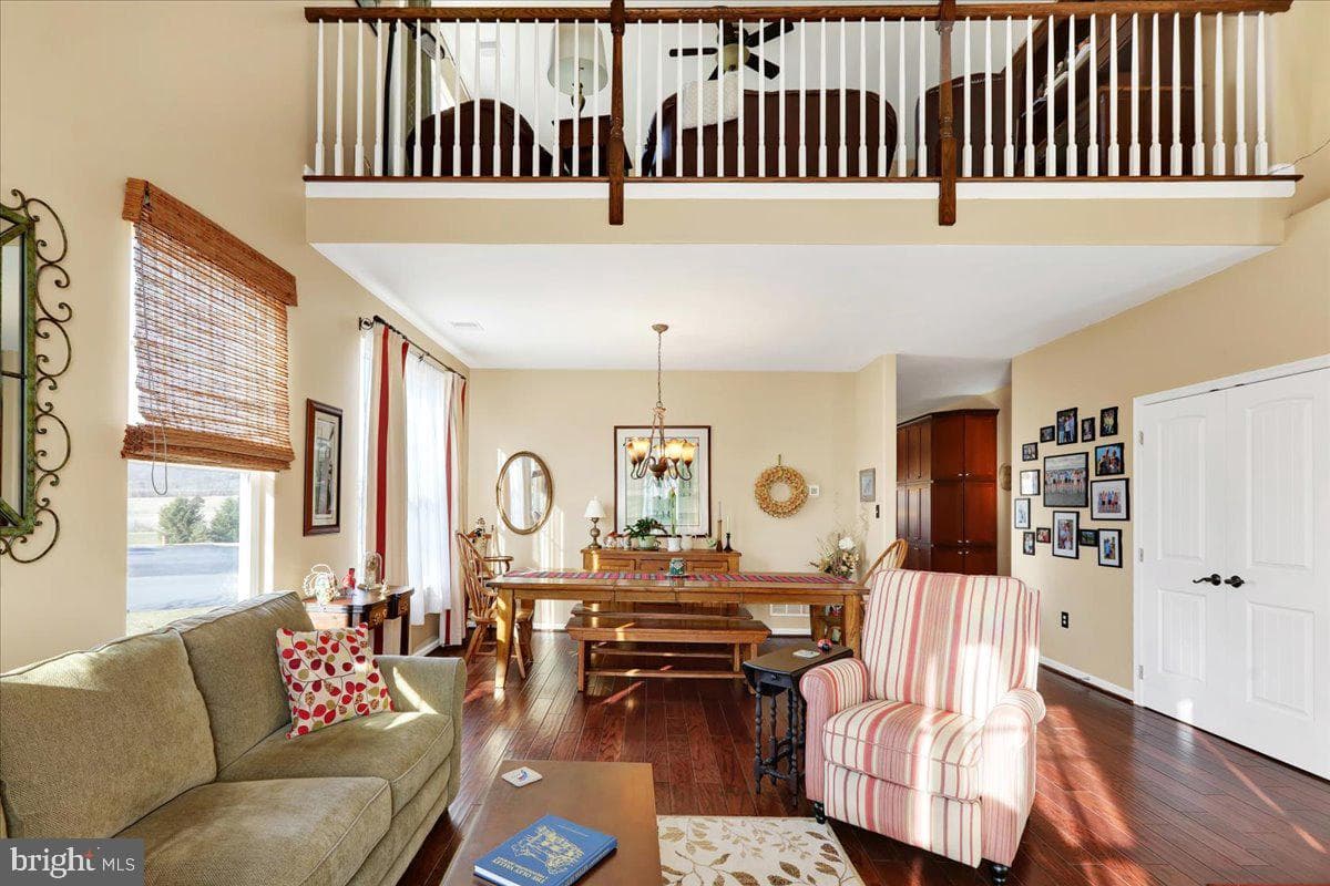 2 Cedarcrest Lane photo 4