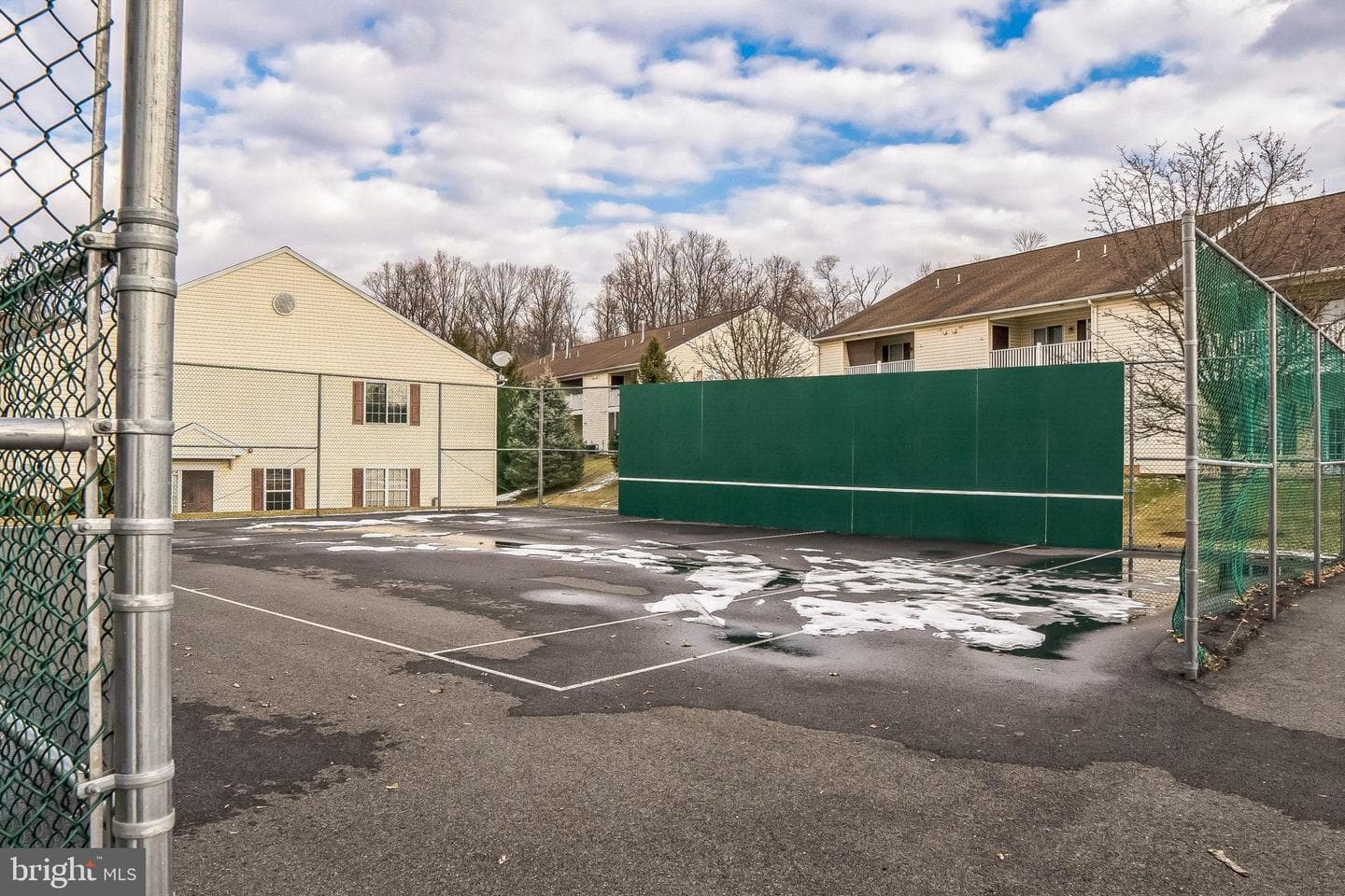 122 Christine Drive photo 29