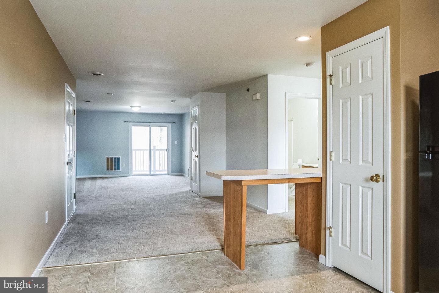 122 Christine Drive photo 9