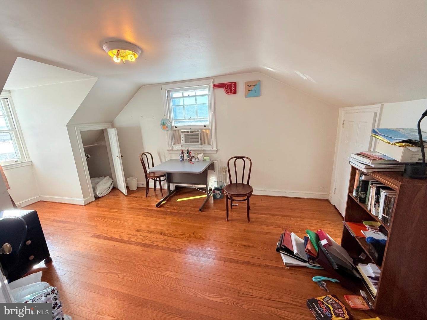1409 College Avenue photo 15