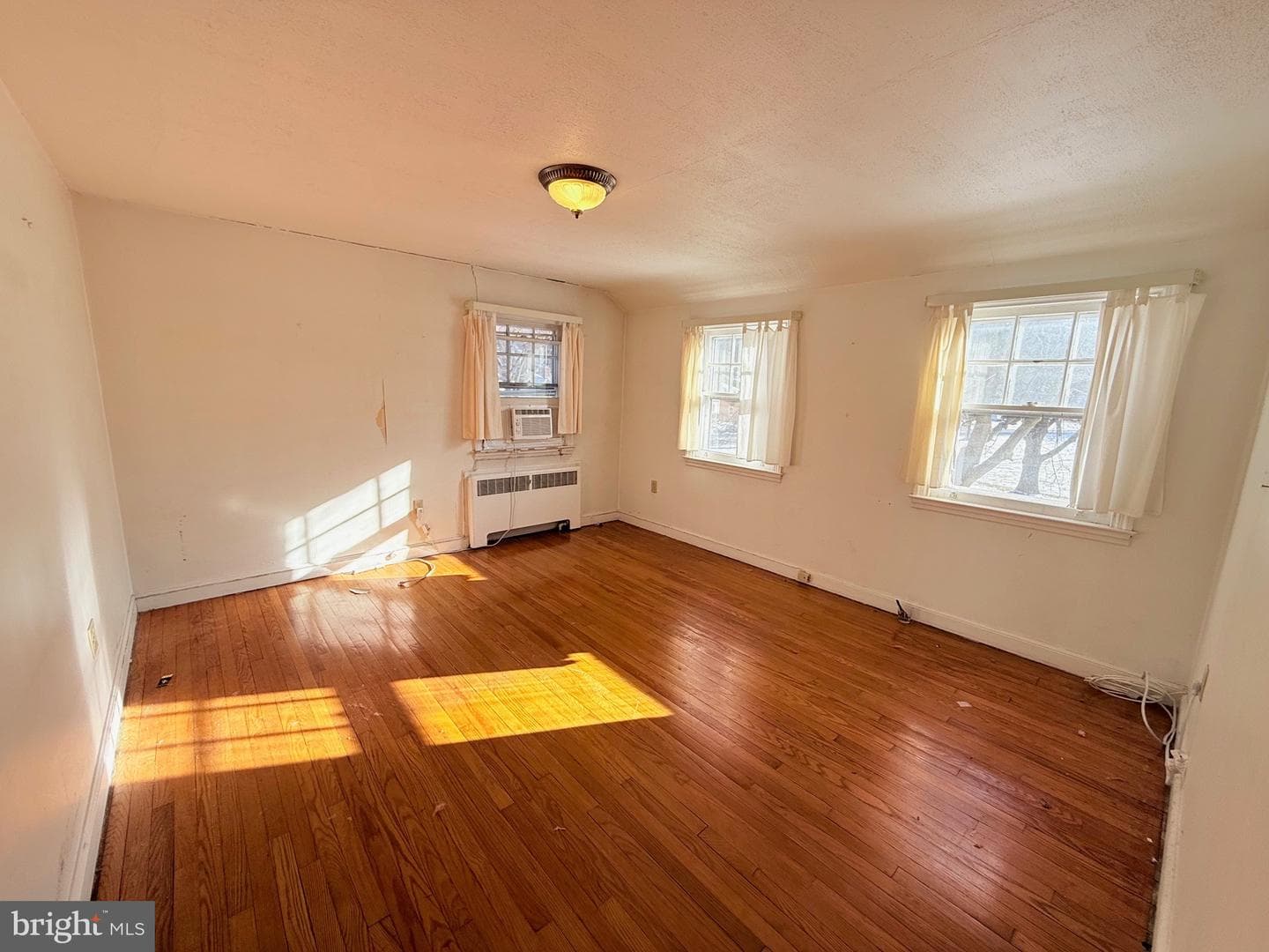1409 College Avenue photo 18