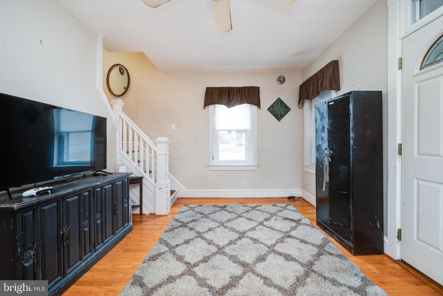 817 Philadelphia Avenue photo 3