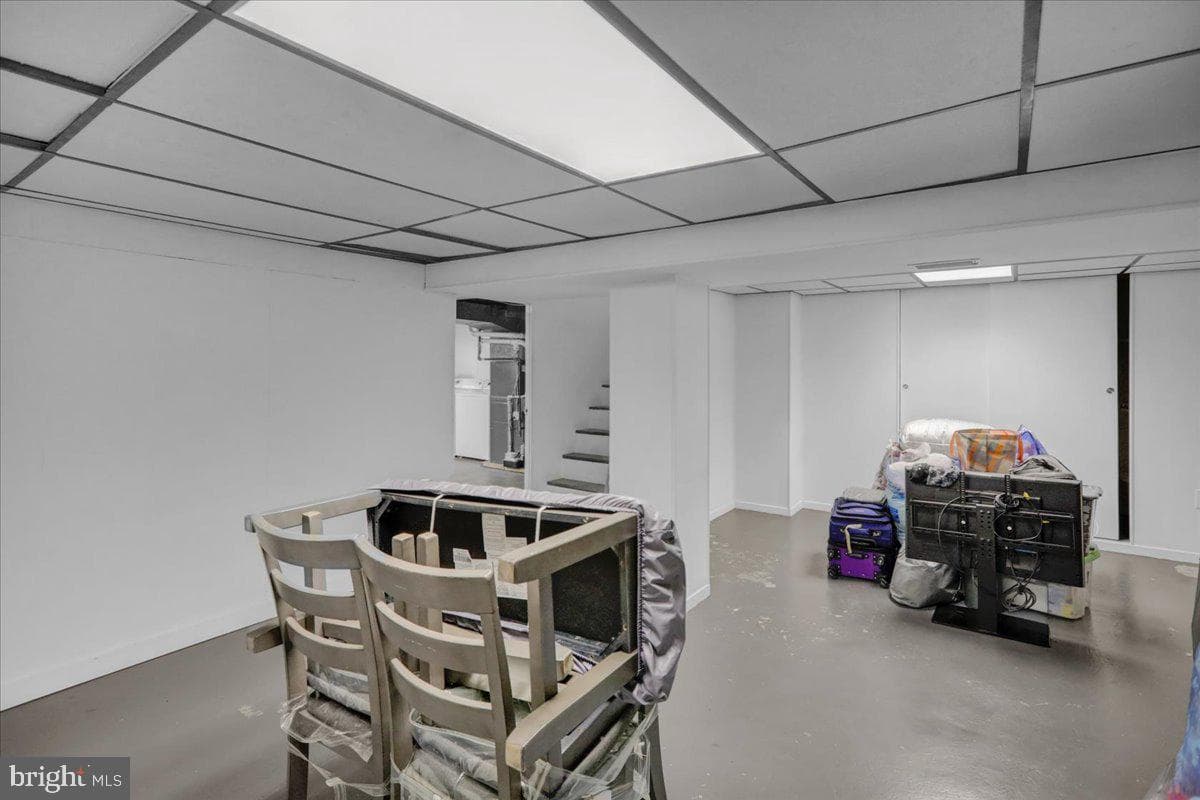 29 Girard Avenue photo 12