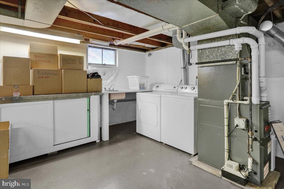 29 Girard Avenue photo 13