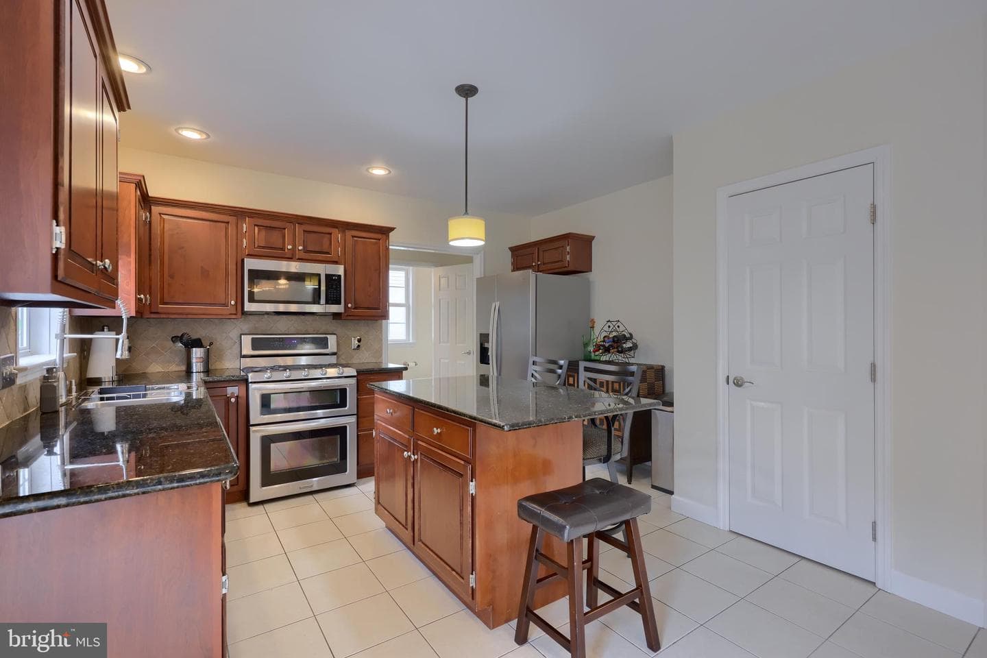 5 Colorado Avenue photo 13