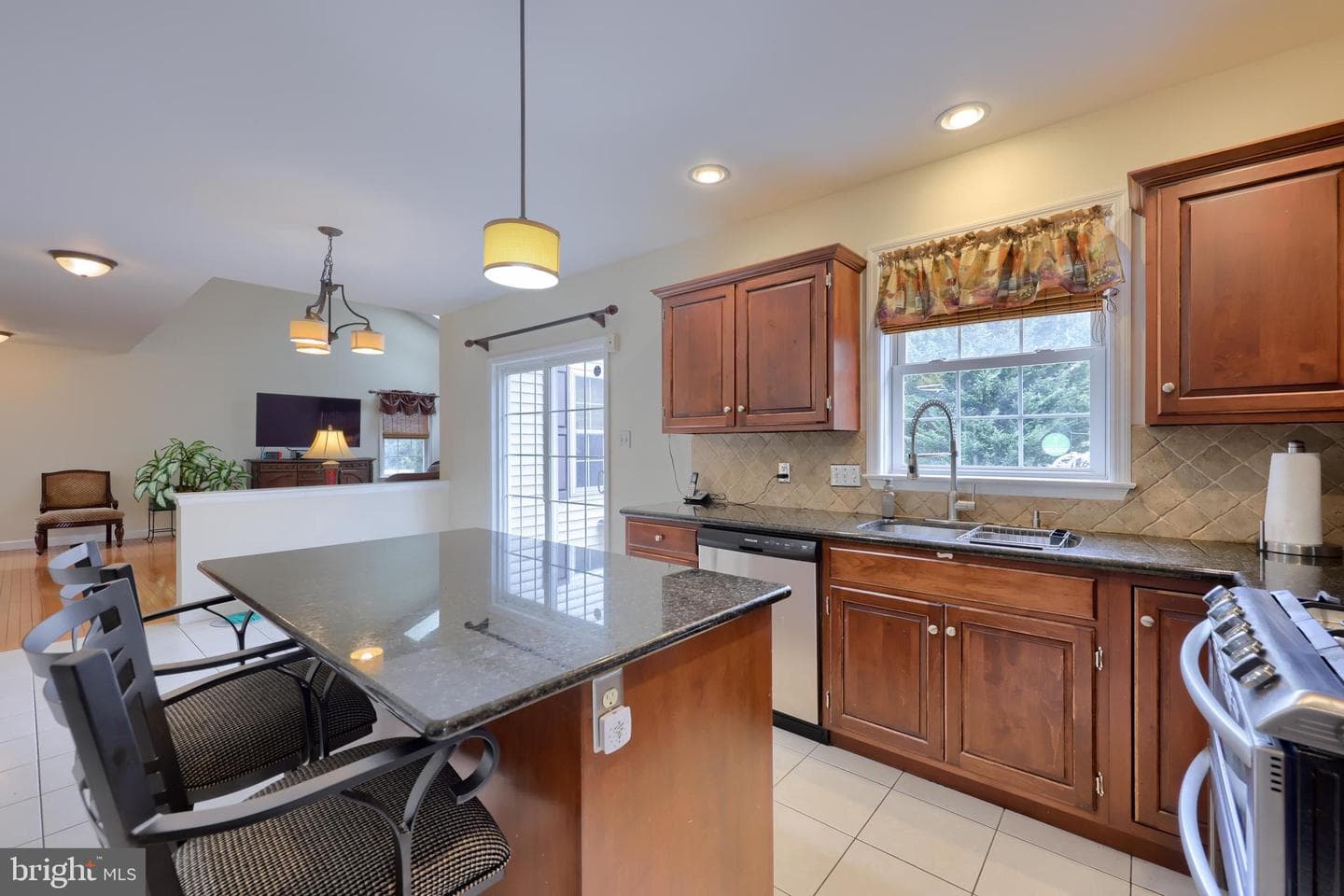 5 Colorado Avenue photo 16