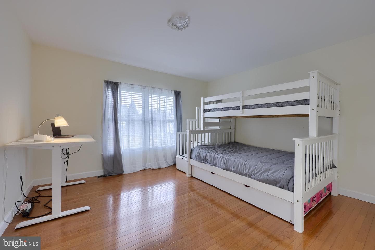 5 Colorado Avenue photo 32