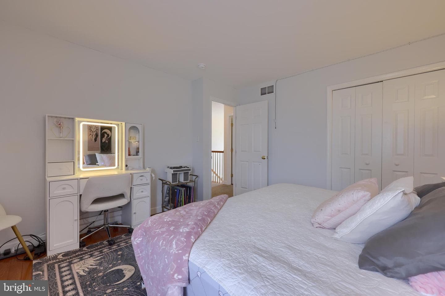 5 Colorado Avenue photo 34