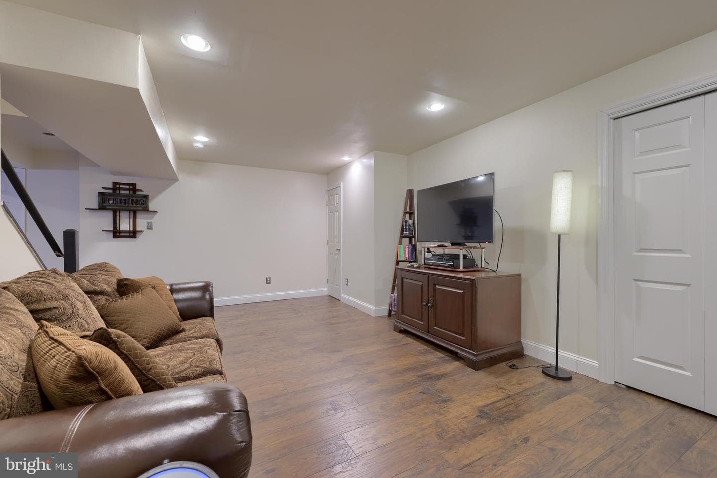 5 Colorado Avenue photo 39