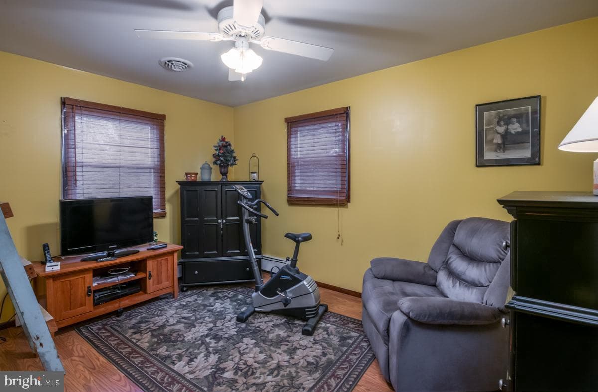 17 Villa Circle photo 14