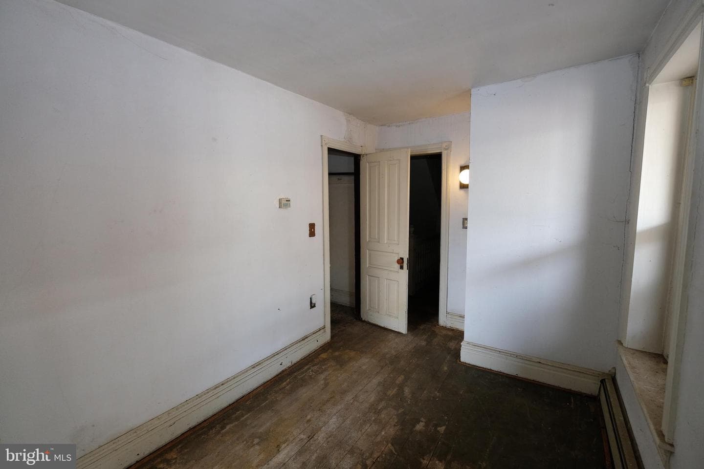 146 Normal Avenue photo 2