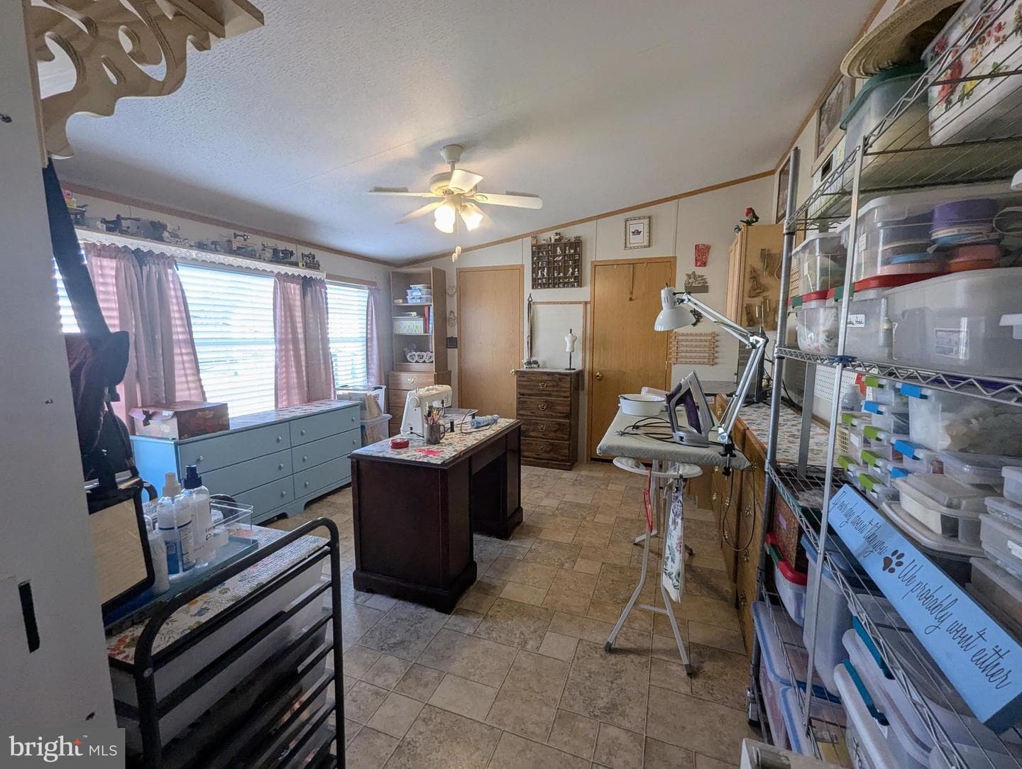 525 Elm Avenue photo 45