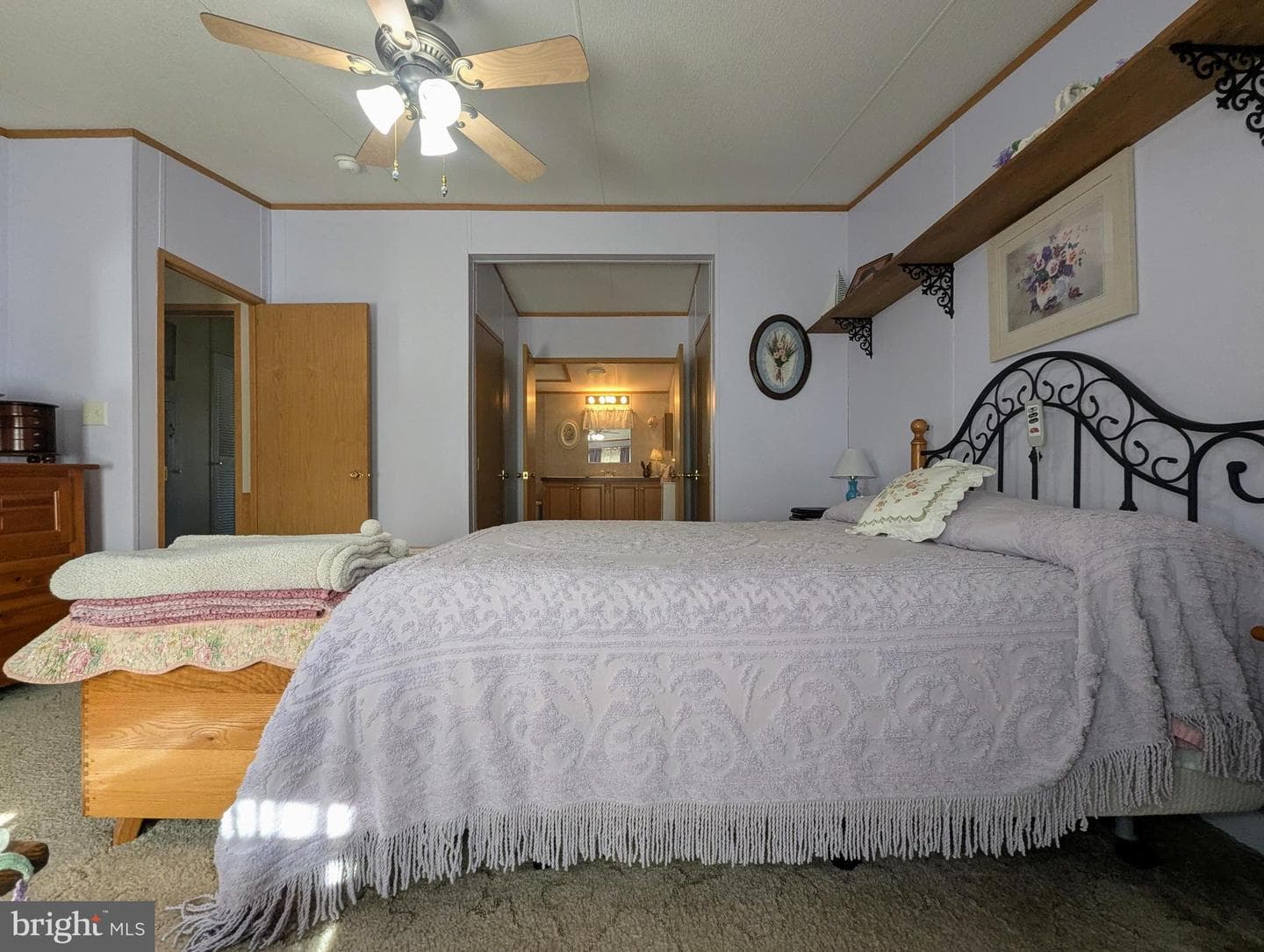 525 Elm Avenue photo 57