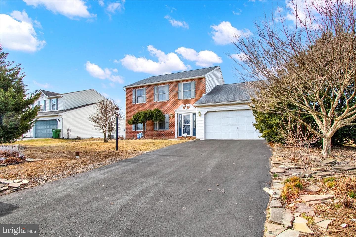 75 Cornerstone Drive photo 2