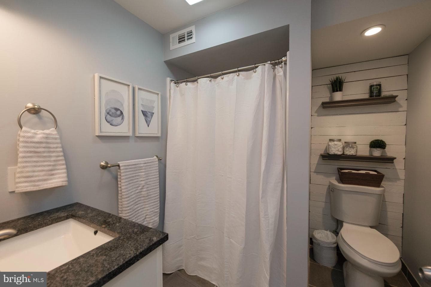 2640 Grandview Boulevard photo 35