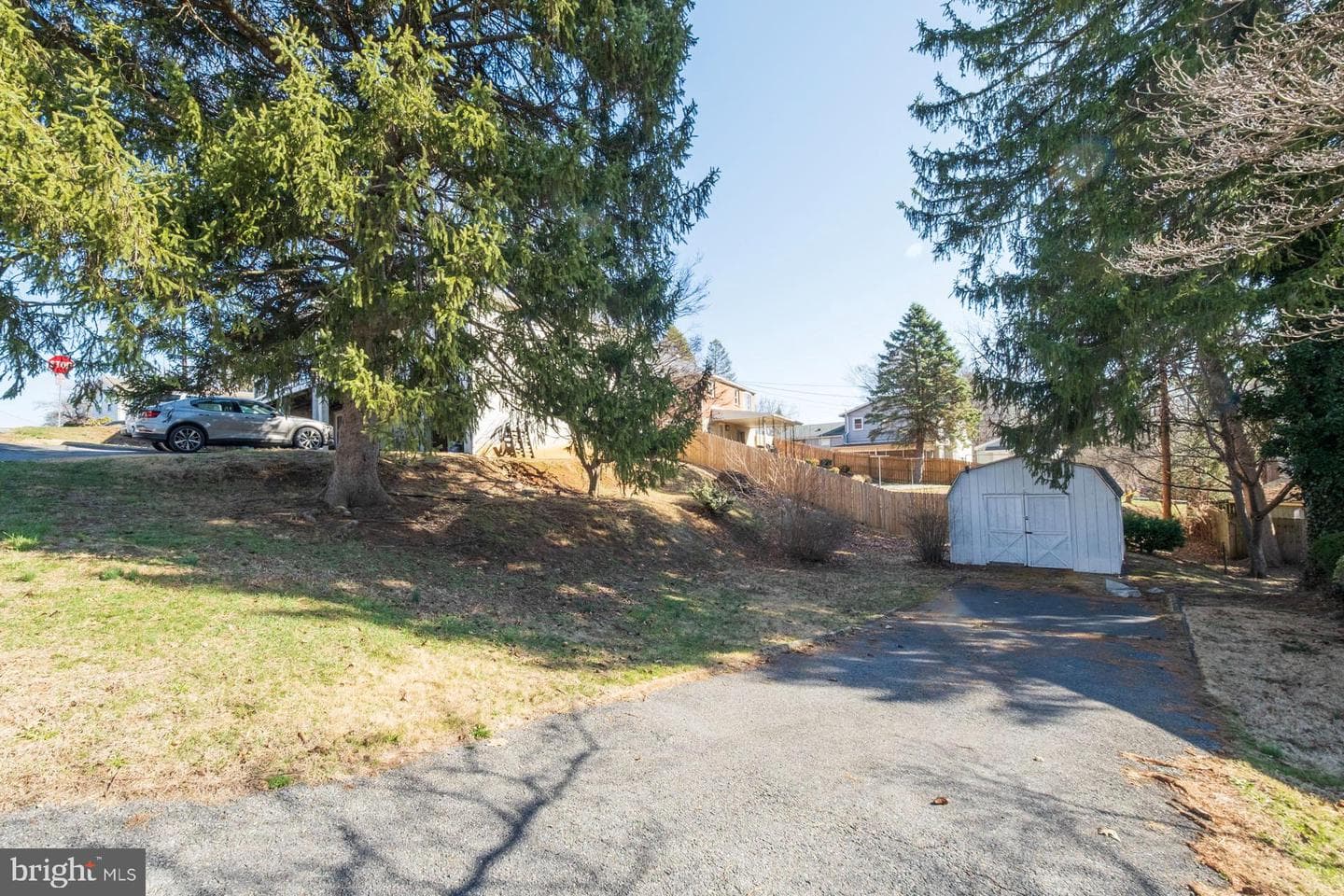 2640 Grandview Boulevard photo 39