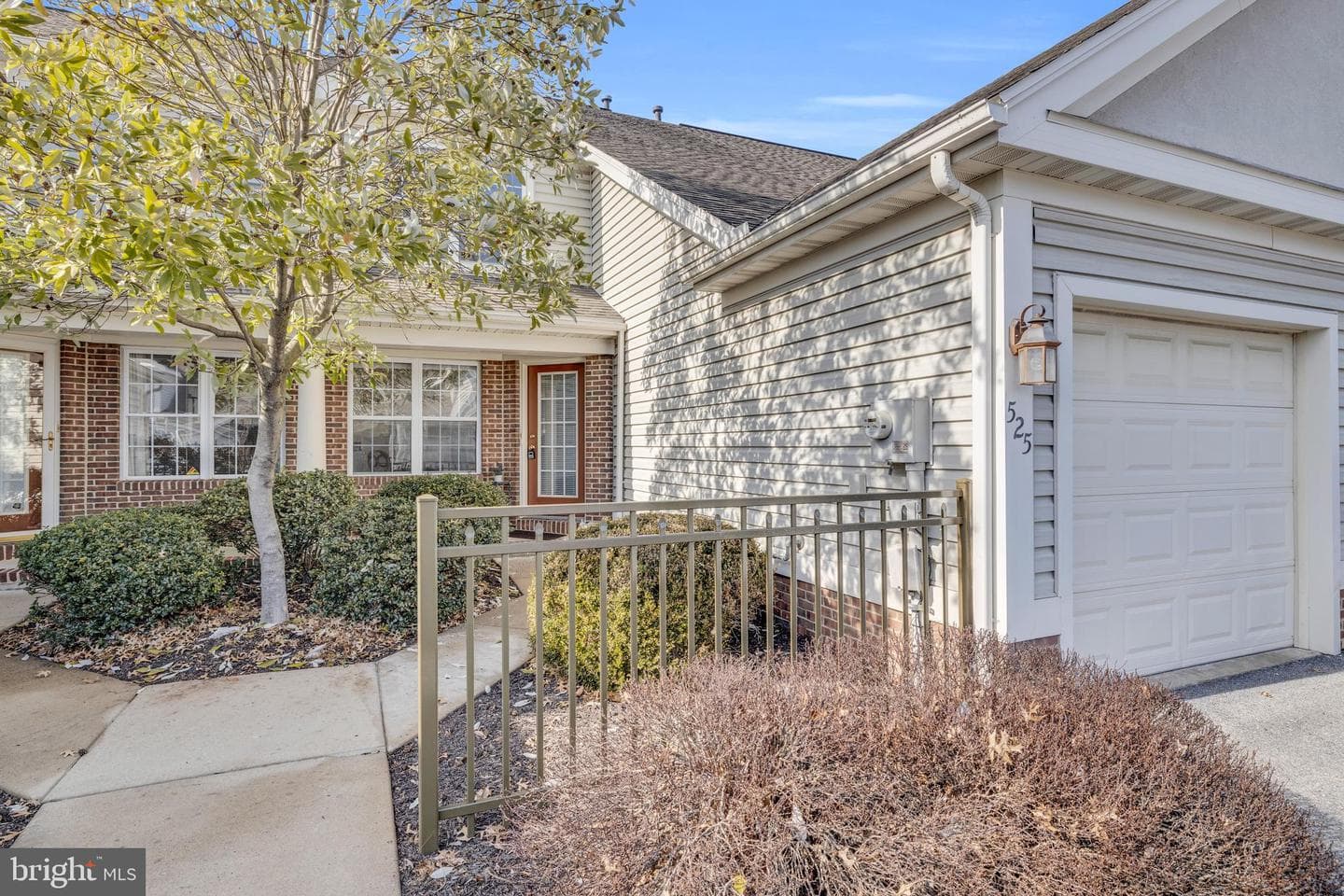 525 Oak Hill Lane photo 2