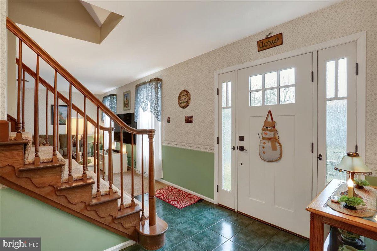 4507 Hilldale Road photo 3