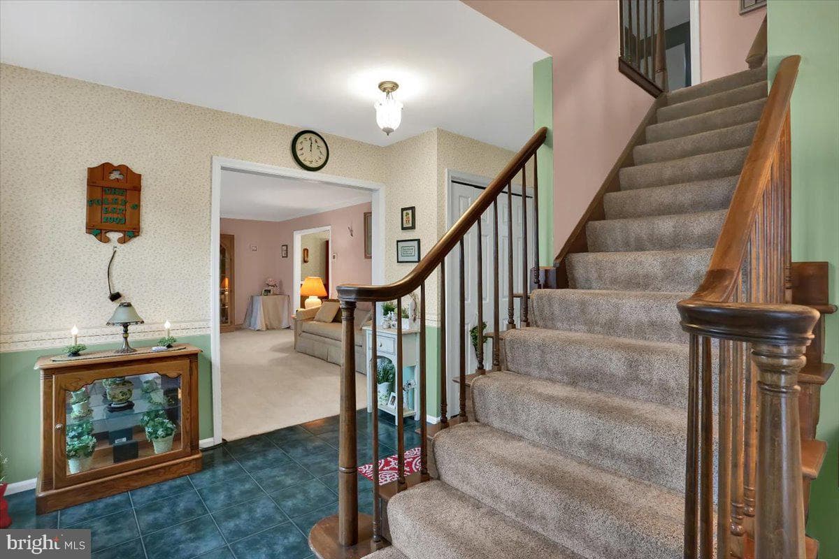 4507 Hilldale Road photo 4