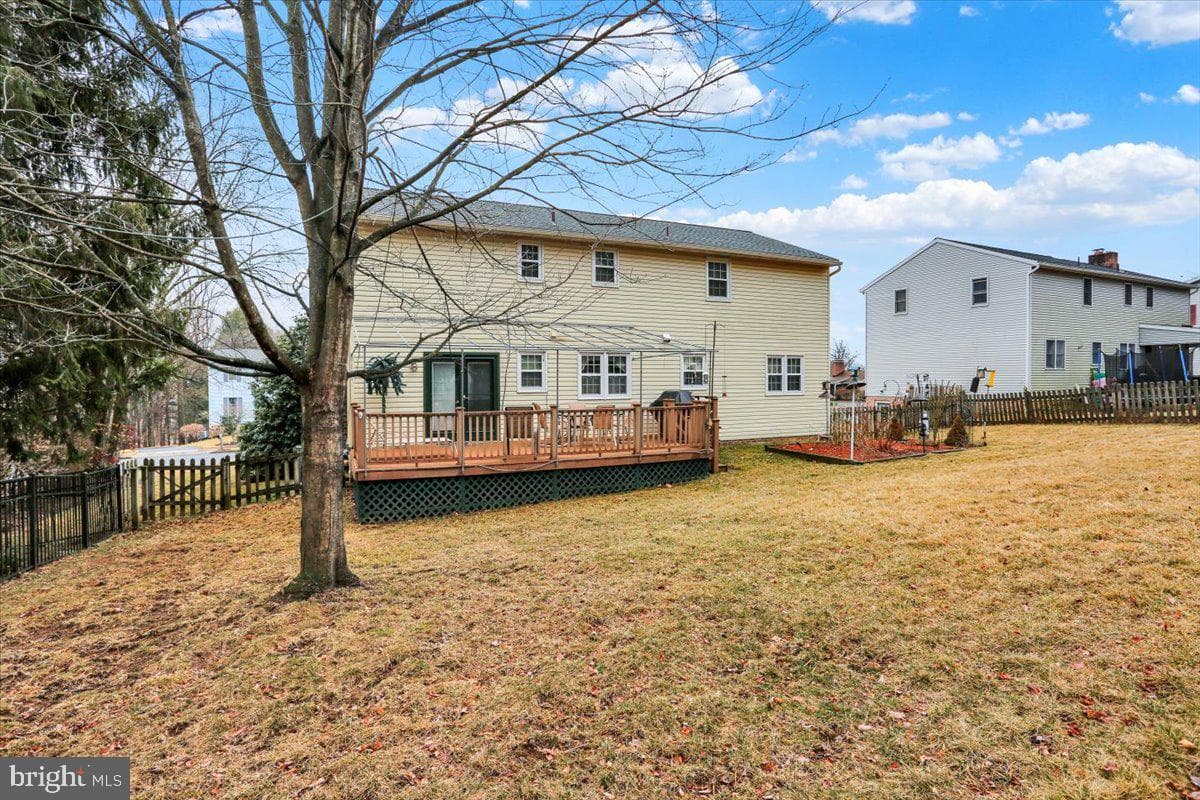 4507 Hilldale Road photo 45