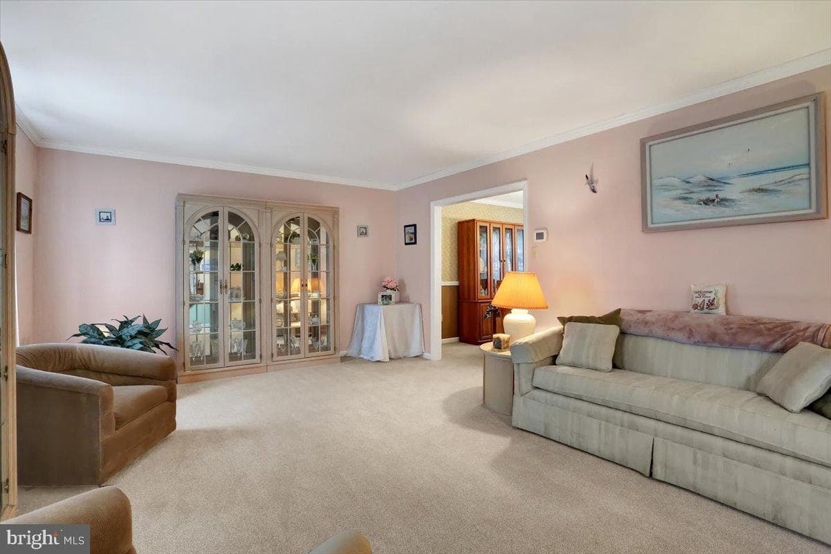 4507 Hilldale Road photo 6