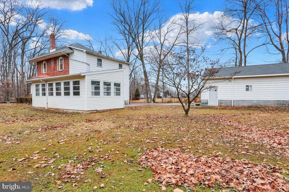 583 Mohrsville Road photo 40