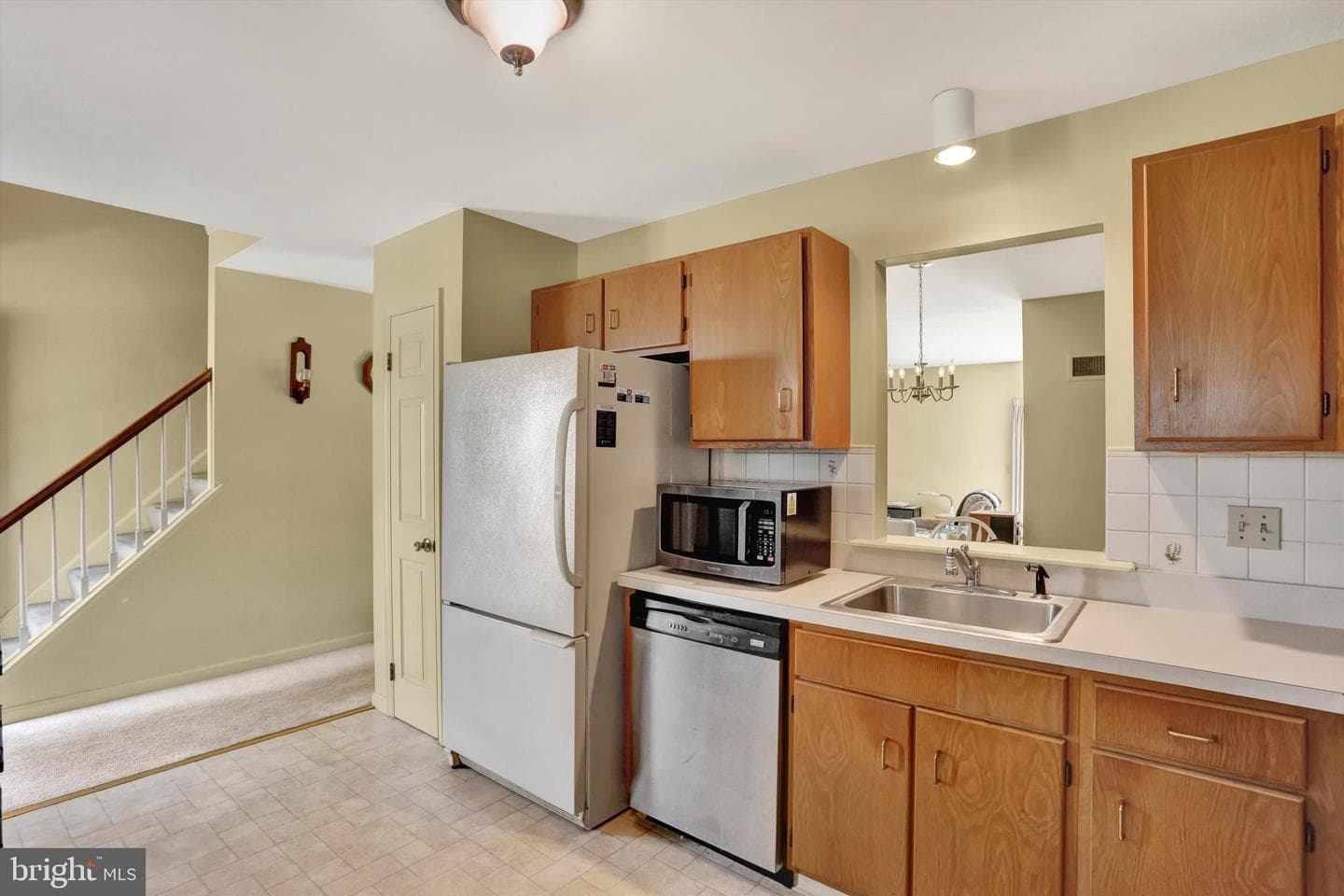 2806 Kingston Drive photo 7