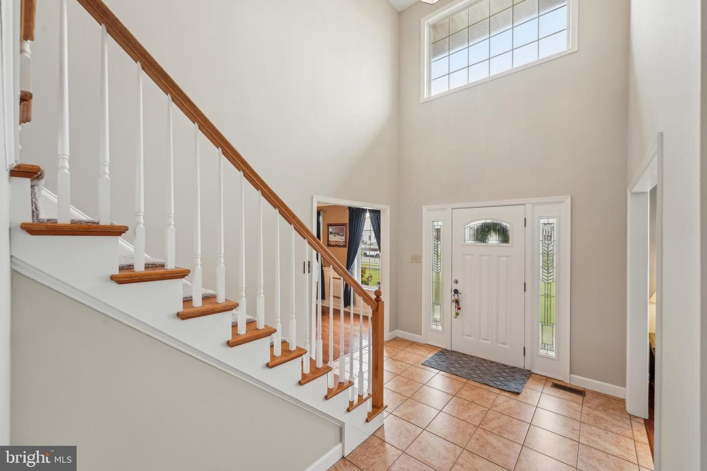 113 Martin Lane photo 15