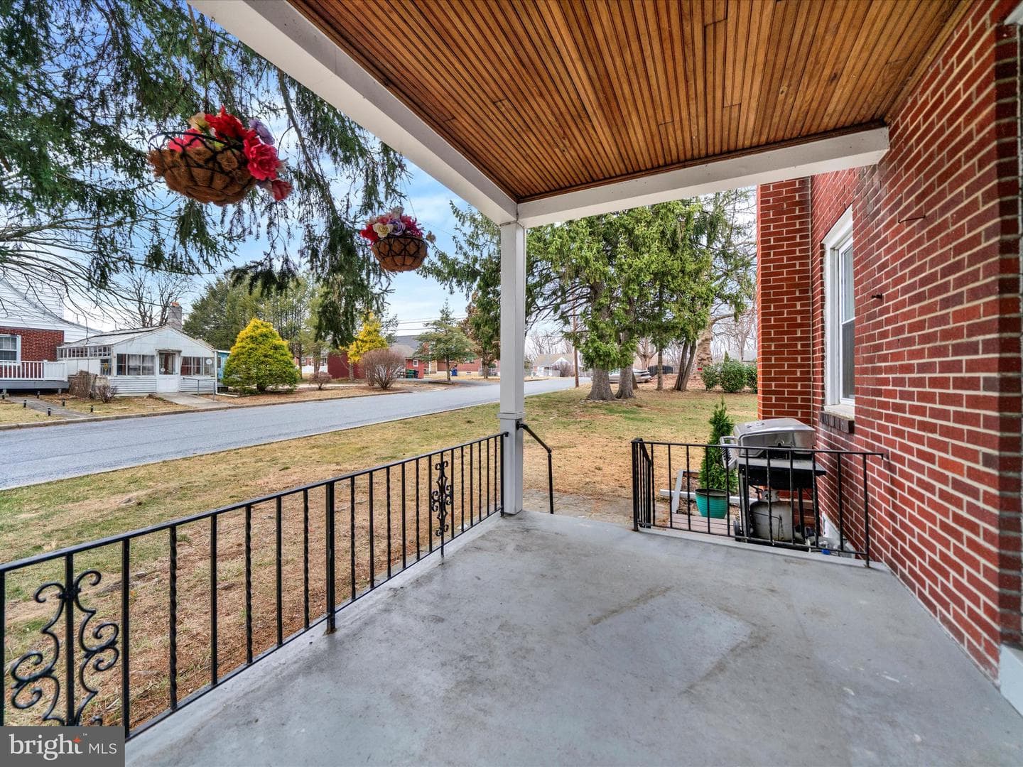 2461 Garfield Avenue photo 22