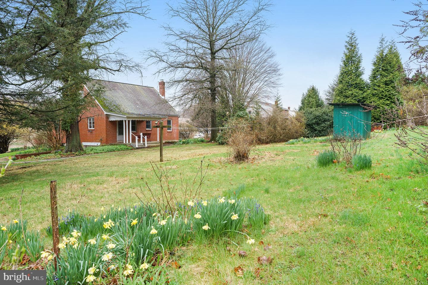 1042 Weisstown Road photo 24