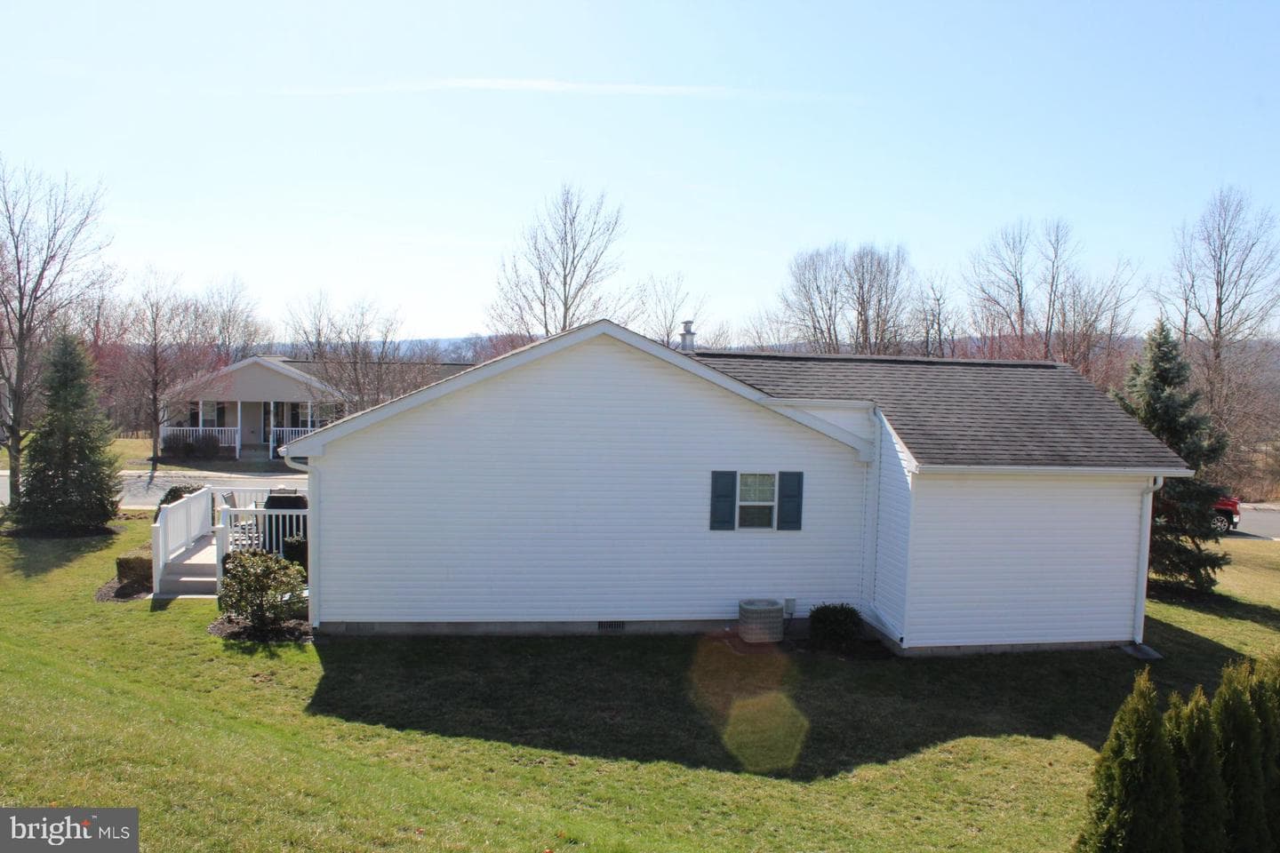 94 Westin Road photo 5