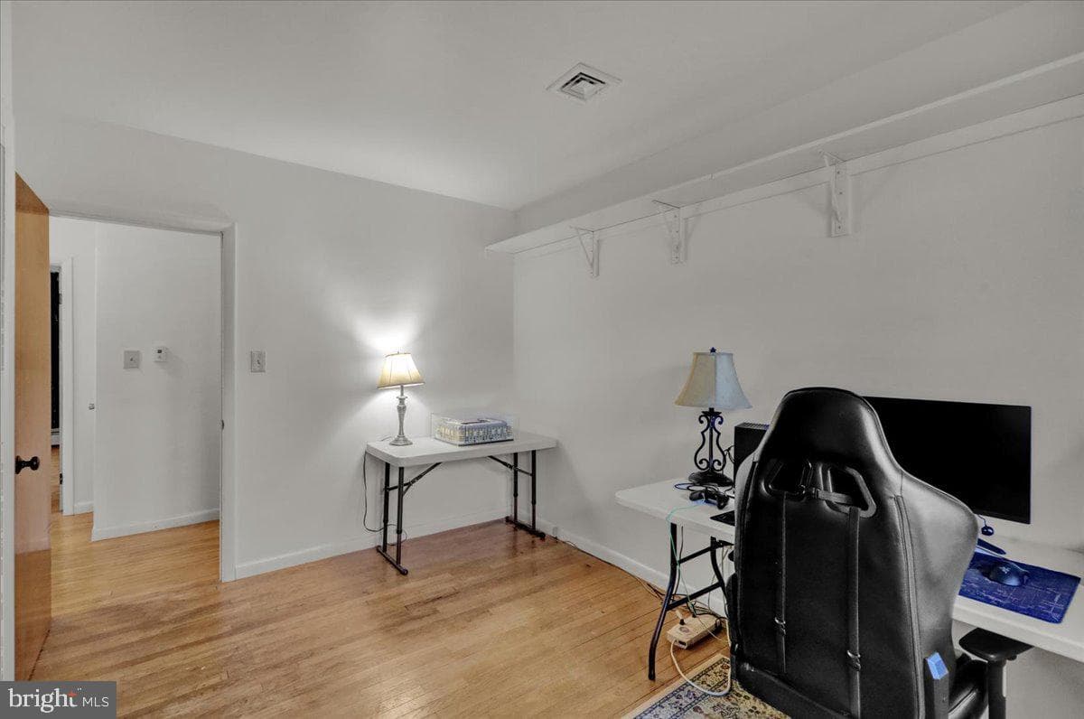 160 W 48th Street photo 18