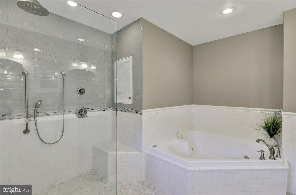 314 Sycamore Lane photo 22