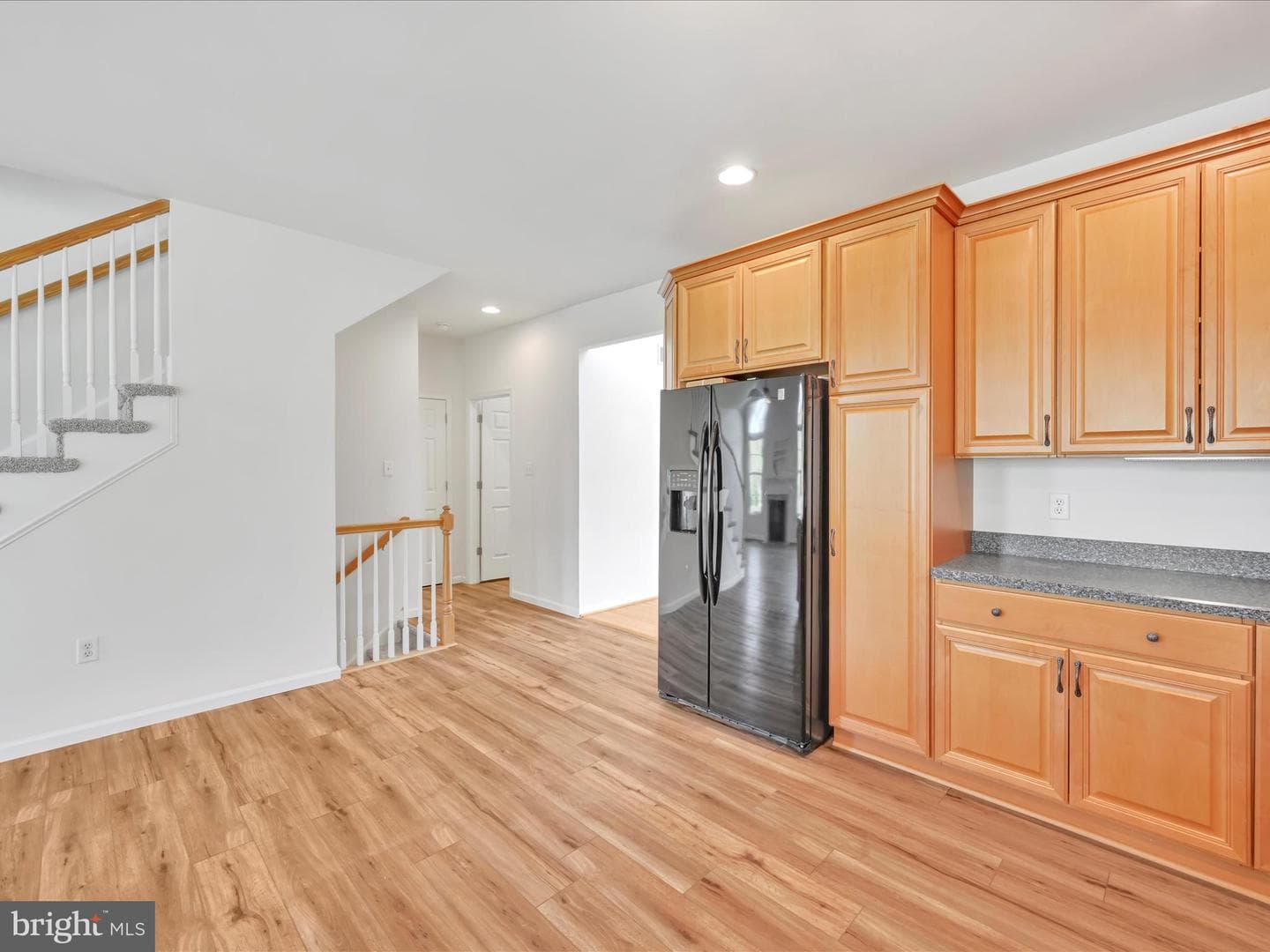 2 Fox Chase Lane photo 10