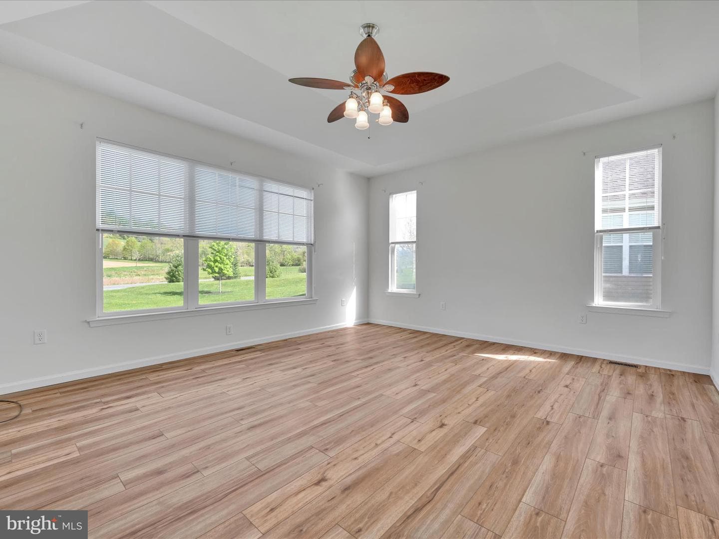 2 Fox Chase Lane photo 17